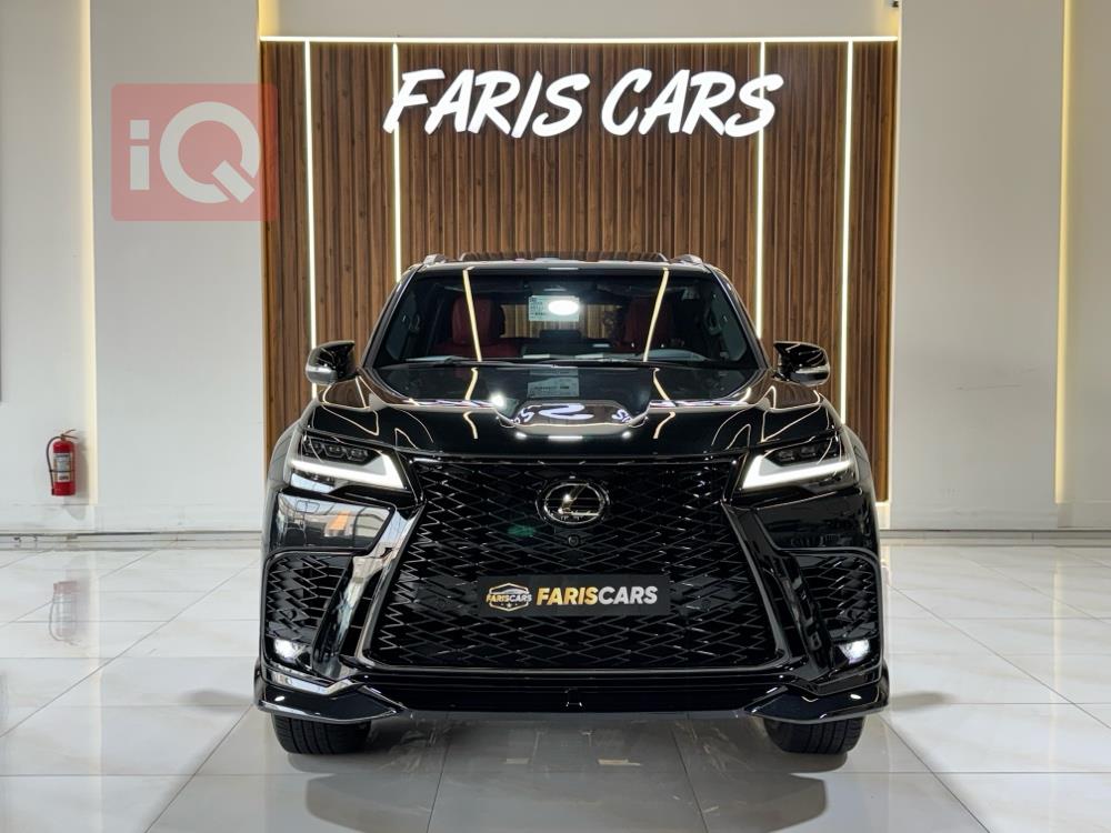 Lexus LX